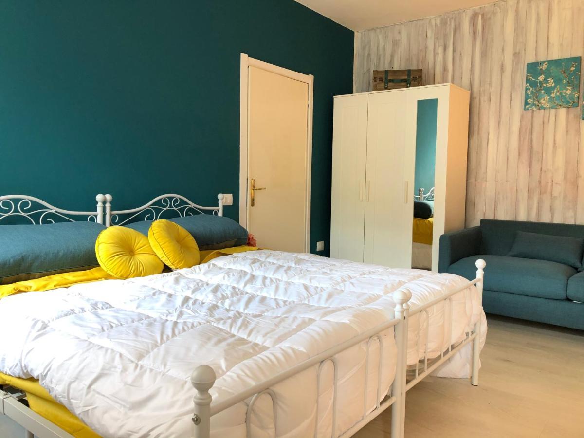 Clua Holiday House Porto Ceresio Exterior foto