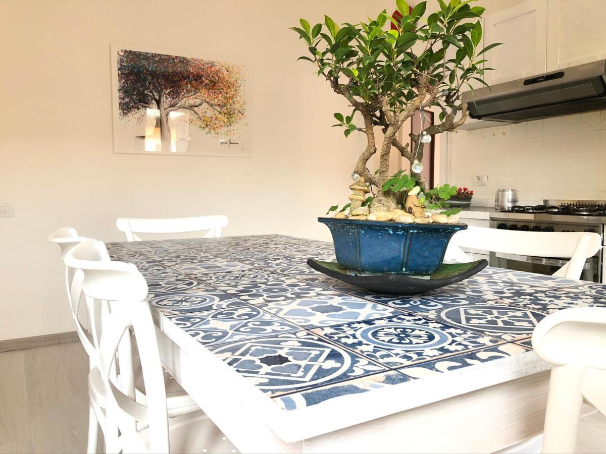 Clua Holiday House Porto Ceresio Exterior foto
